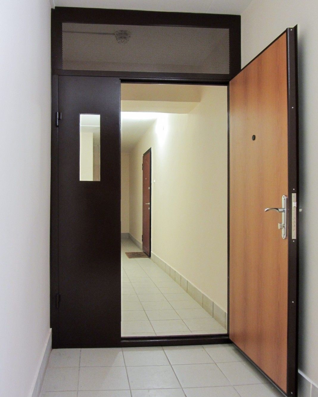 установка перегородки в общем коридоре